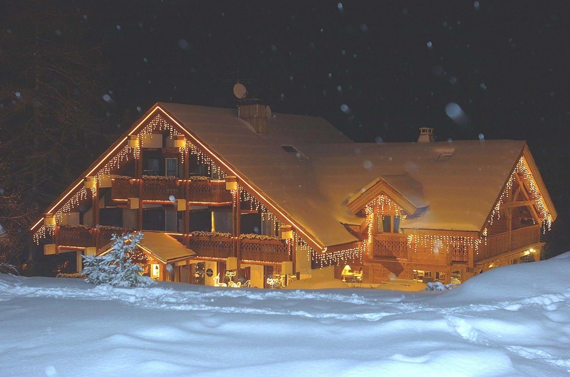 Hotel Ecureuil Vars  Exterior foto